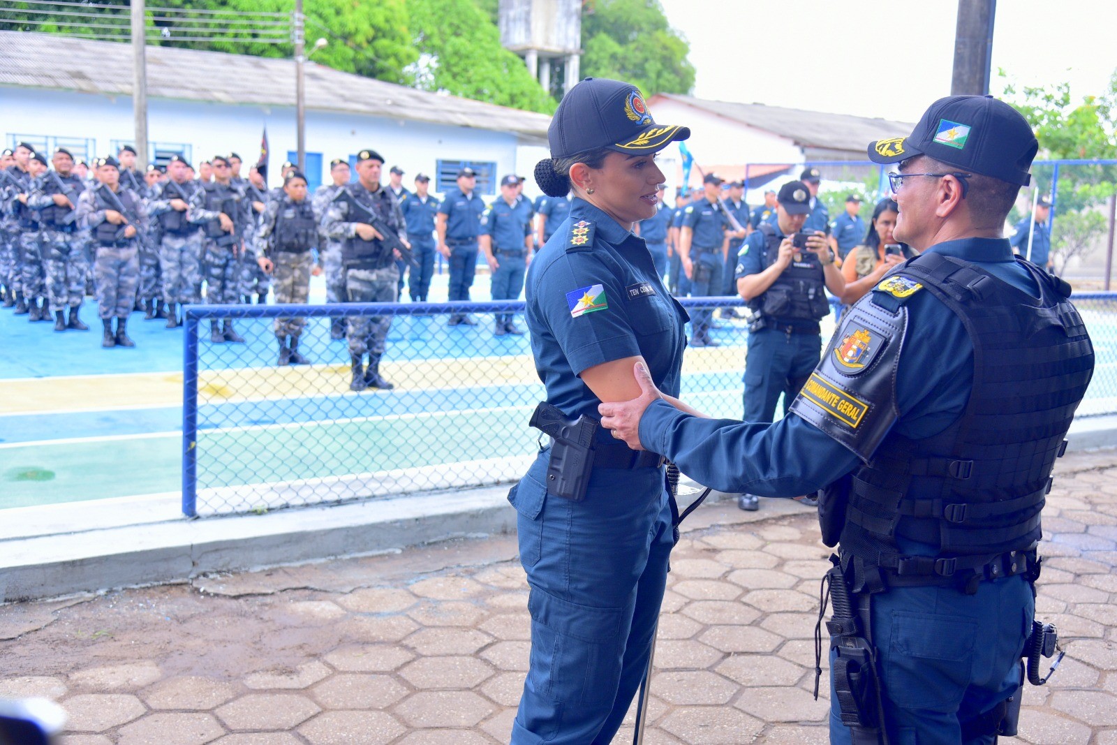Tenente-coronel é primeira mulher na história da PM a comandar todo ...