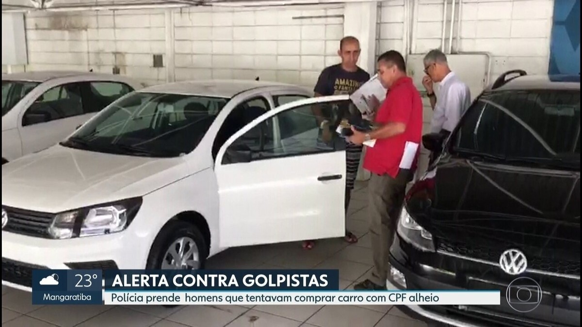 Polícia Prende Homens Que Tentavam Comprar Carro Com Documento De Outra