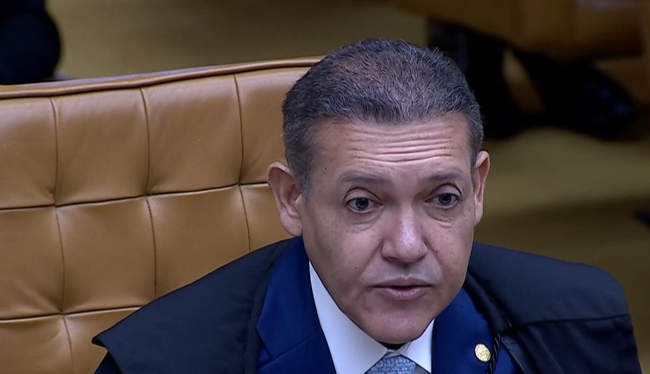 Diálogos de Vorcaro citam supostos pagamentos de R$ 500 mil a filho de ministro Nunes Marques, do STF