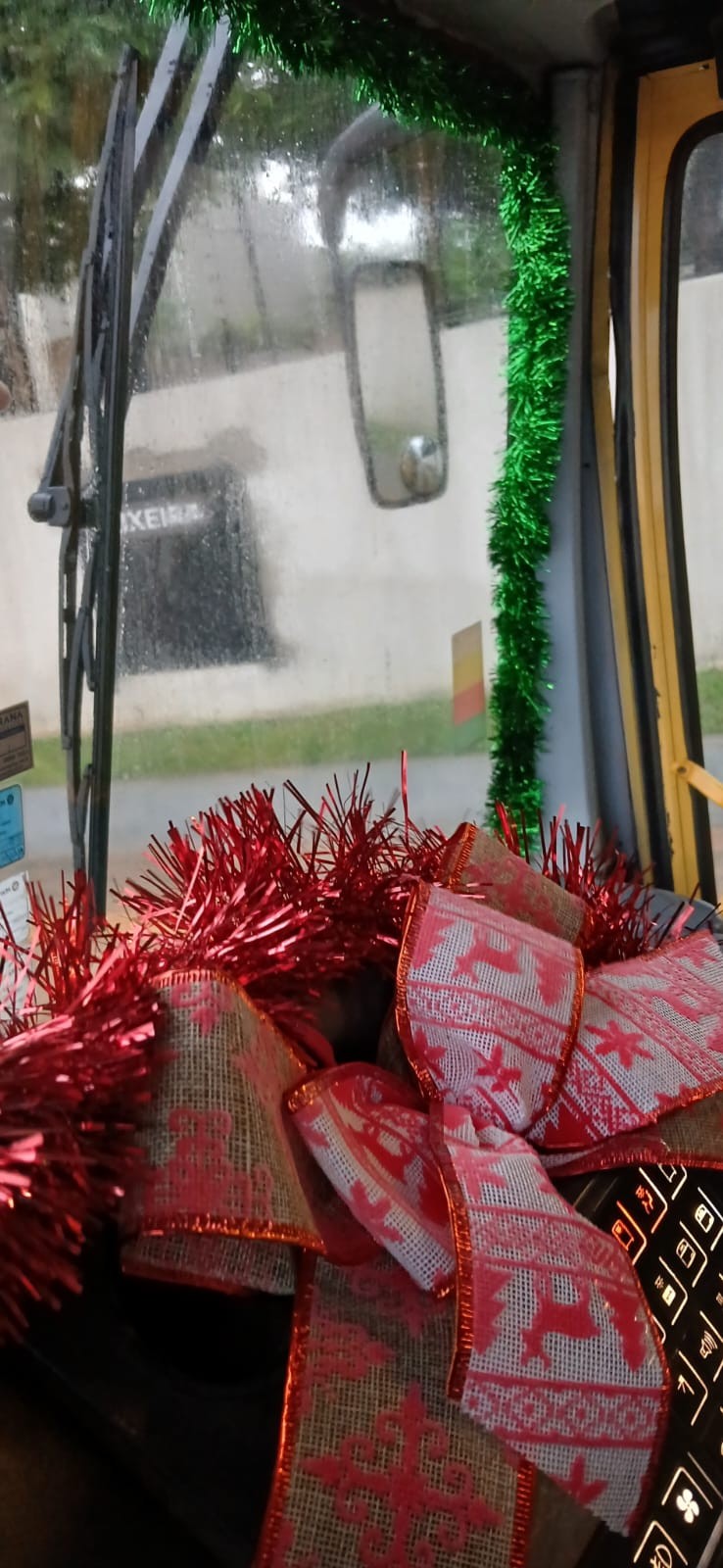 Espaço da cabine onde fica o motorista no ônibus 310 de Sorriso (MT) — Foto: Reprodução/Arquivo Pessoal