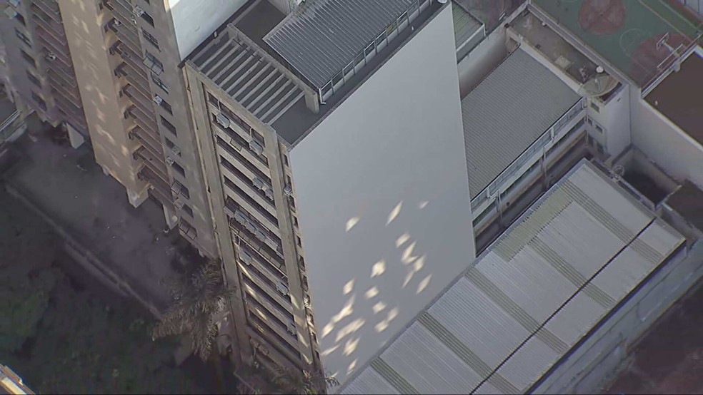 Prédio no Centro de BH onde um dos mandados judiciais foi cumprido. — Foto: TV Globo