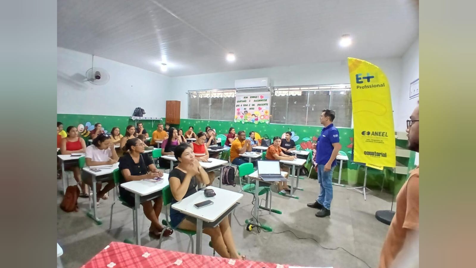 Curso gratuito de Vendas e Atendimento prepara profissionais em Monte Alegre