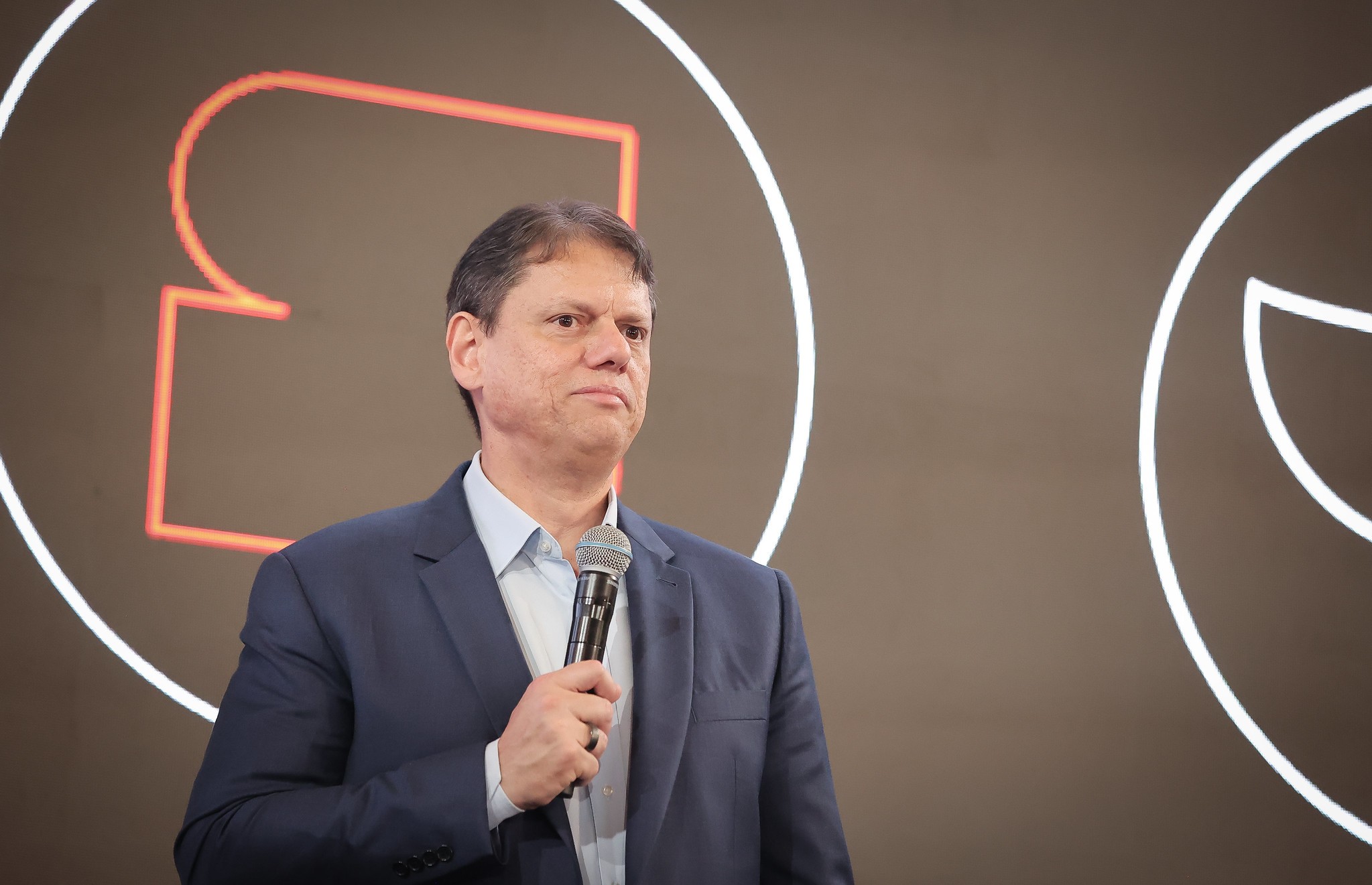 Tarcísio diz que deve aumentar preço da passagem de metrô e trens em 2026 pela inflação, como fez nos últimos dois anos