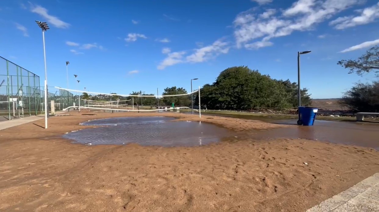 Nível do Guaíba acima da cota de alerta em Porto Alegre