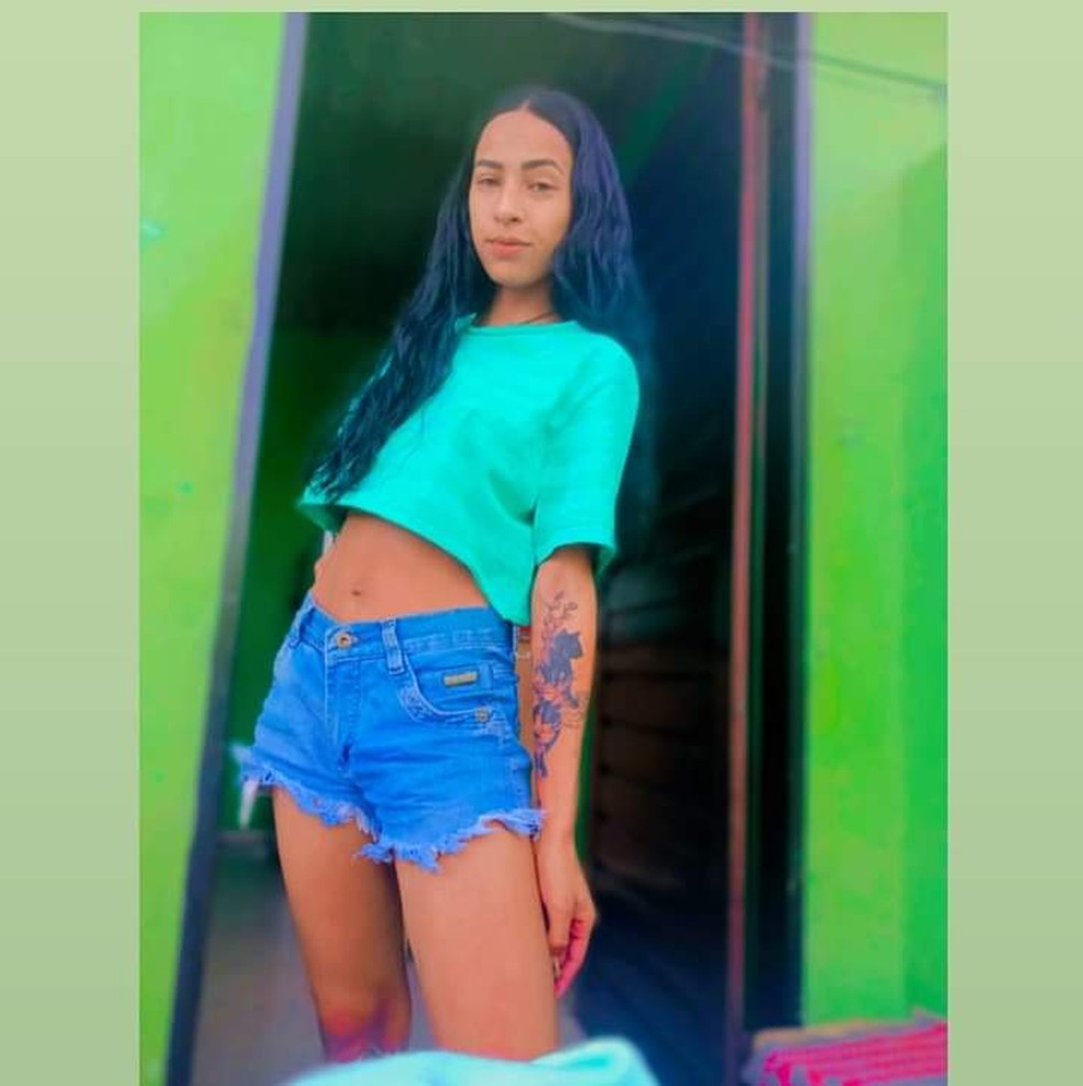 Fernanda Lira Dias, de 25 anos, entrou em contato pela última vez no dia 26 de março. — Foto: Arquivo pessoal
