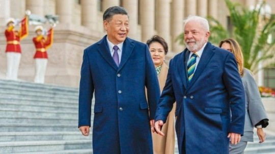 Importação de produtos chineses pelo Brasil cresceu quase 20% em 2024, diz governo - Levantamento da Apex mostra que volume passou de US$ 53 bi em 2023 para US$ 63 bi em 2024. Lula está na China, e governo anunciou aumento de investimentos chineses no país.
