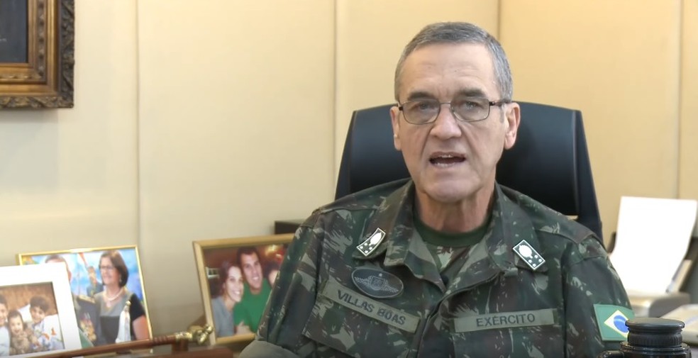 comandante do Exército, general Eduardo Villas Bôas — Foto: Youtube/Exército Brasileiro