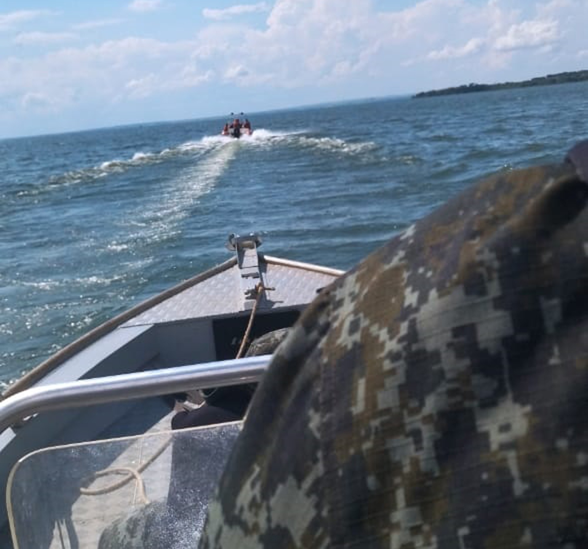 Equipes de buscas encontram corpo de mais uma vítima de naufrágio de embarcação no Rio Paraná, em Presidente Epitácio