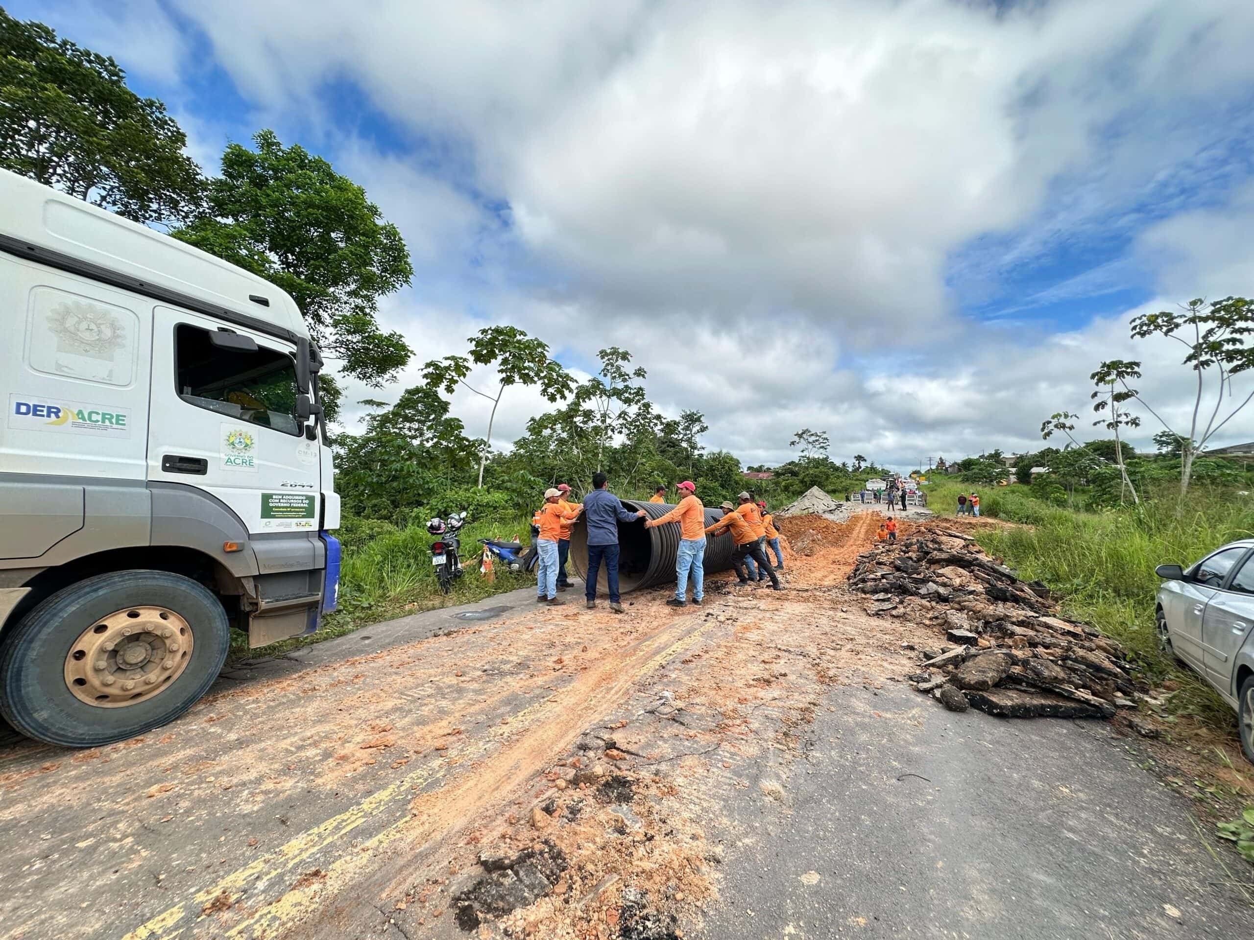 Justiça Federal determina reparos na BR-364 e em ponte sobre rio no AC e cobra plano de fiscalização