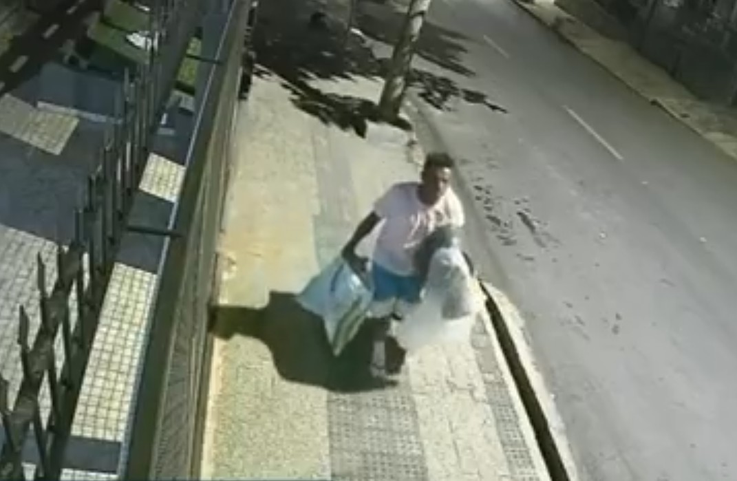 Ladrões invadem Museu da Inquisição de BH, furtam TV e fios de cobre e fogem de ônibus; vídeo mostra fuga