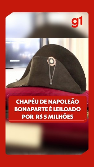 Chapéu de Napoleão Bonaparte é leiloado por R$...