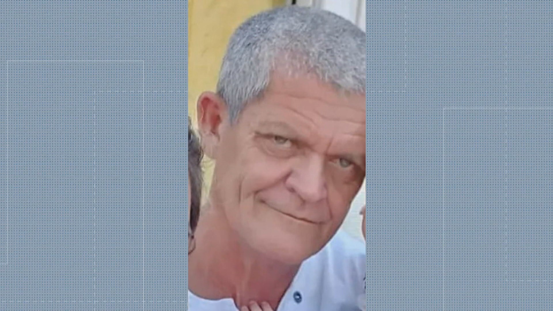 Motociclista morre após ser atingido por caminhão no Recreio; motorista fugiu sem prestar socorro