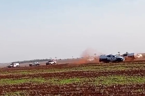 Indígenas são atingidos por tiros em retomada em fazenda de MS. — Foto: Reprodução