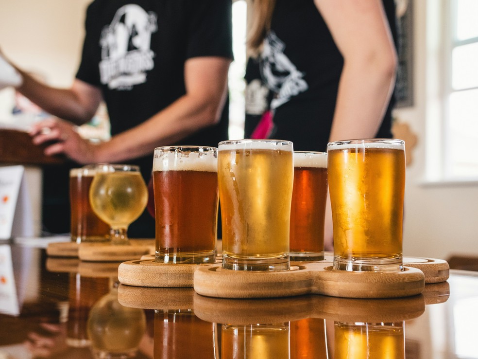 Cerveja é um dos temas do podcast 'De onde vem o que eu como' — Foto: Meritt Thomas / Unsplash