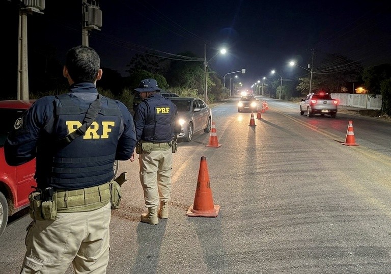 'Coiotes' são presos por realizar travessia ilegal de 34 migrantes em Roraima