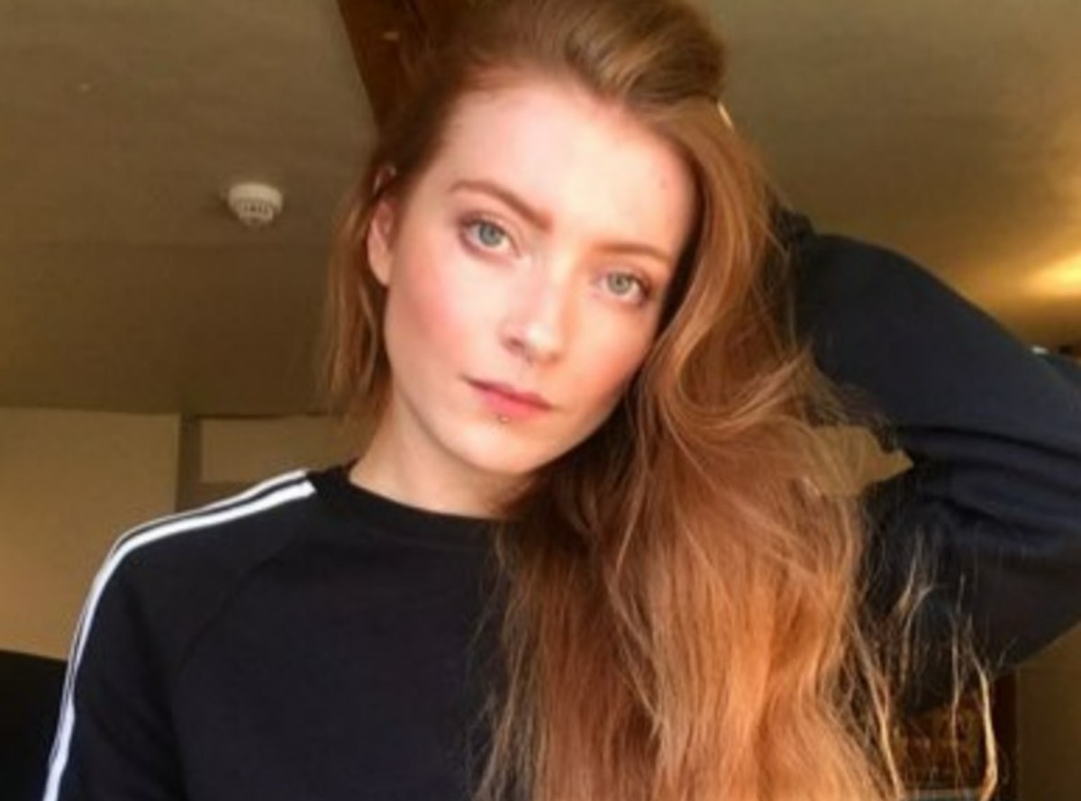 'Violada e em perigo': professora britânica acusa Grok, IA de Elon Musk, de 'sequestro digital' de sua imagem