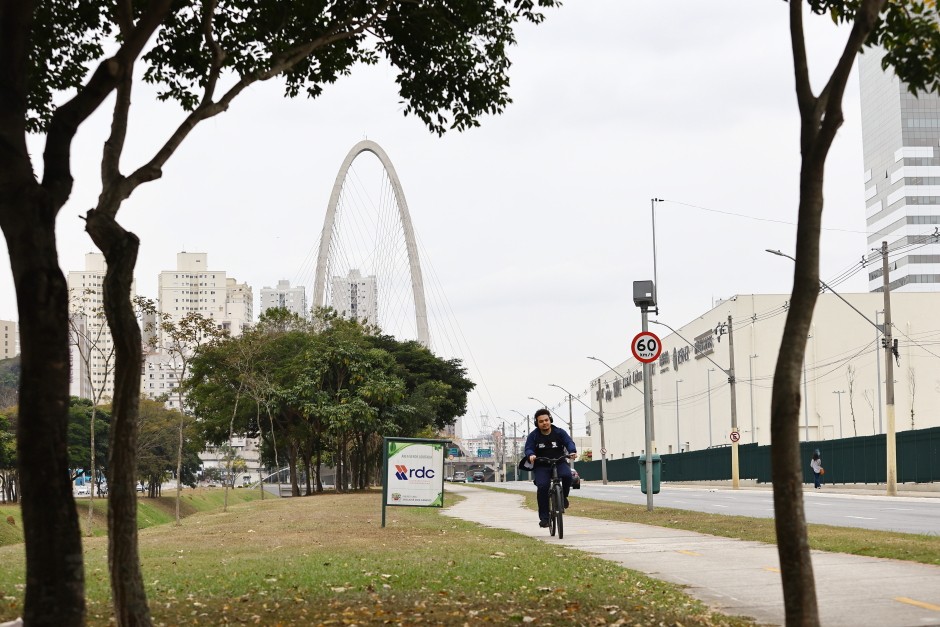Adoção de Áreas Verdes gera economia à Prefeitura
