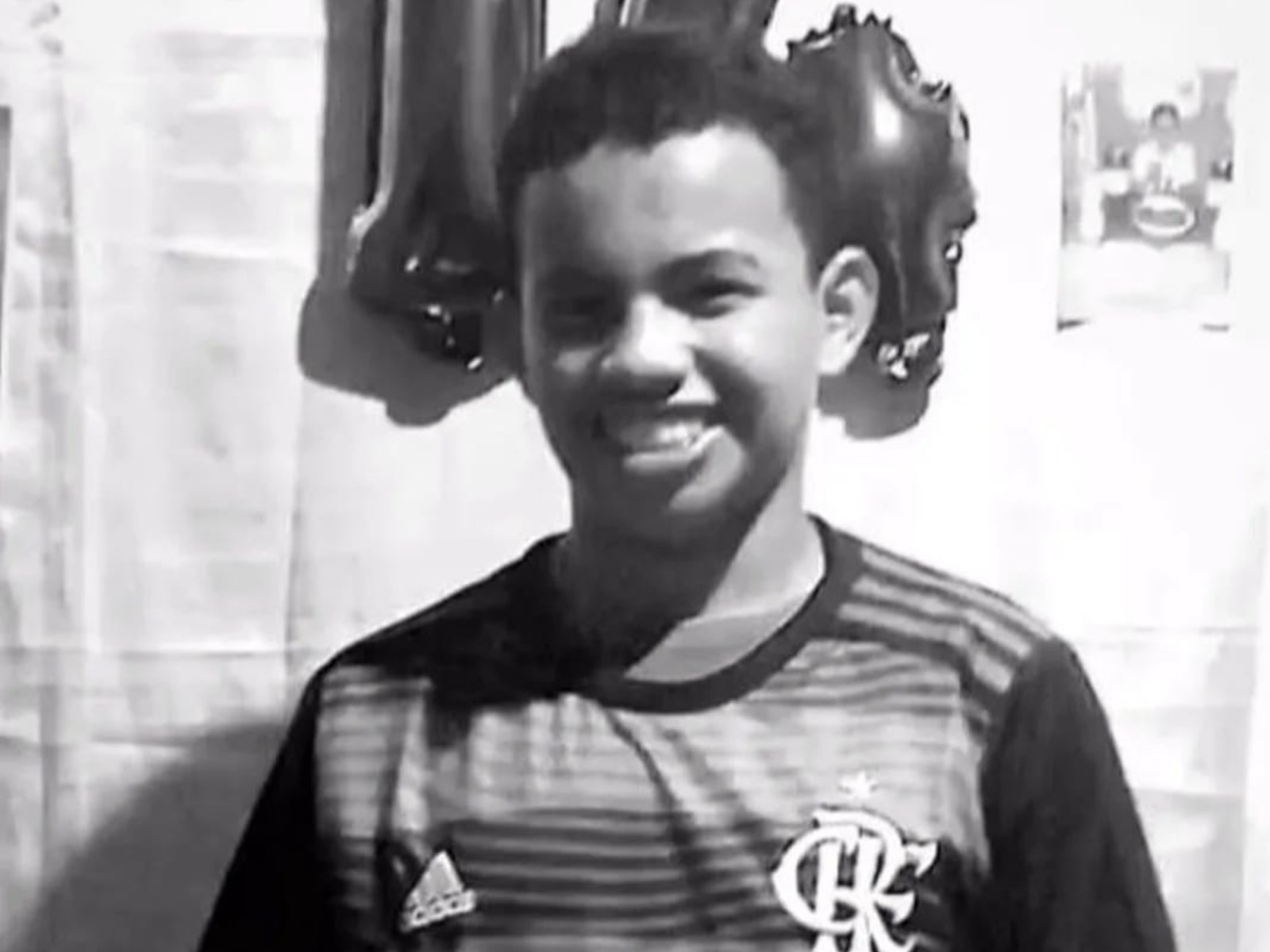 Adolescente morre afogado em açude no Acre; apagão dificultou pedido de resgate