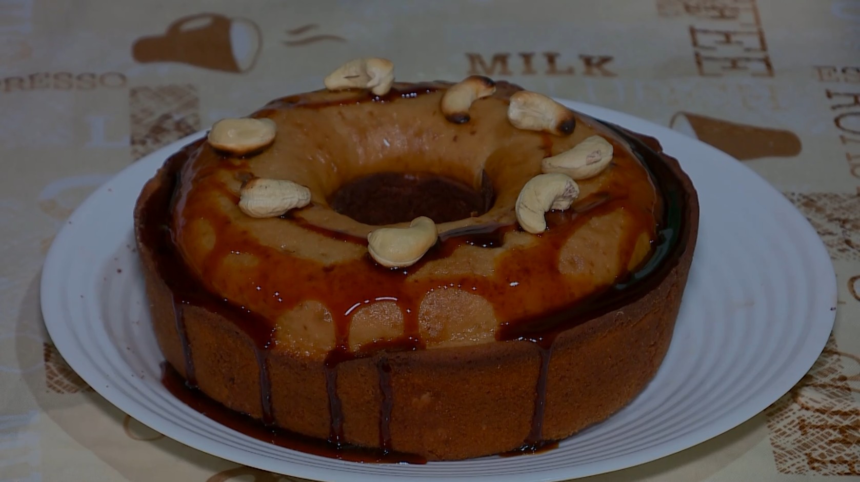 Receita simples e prática: saiba como fazer um delicioso bolo de cajuína