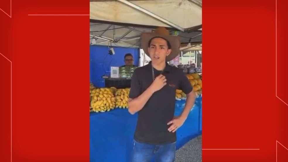 O ciclista Victor de Aquino Costa, de 18 anos, era feirante e morava no Arapoanga. — Foto: TV Globo/Reprodução