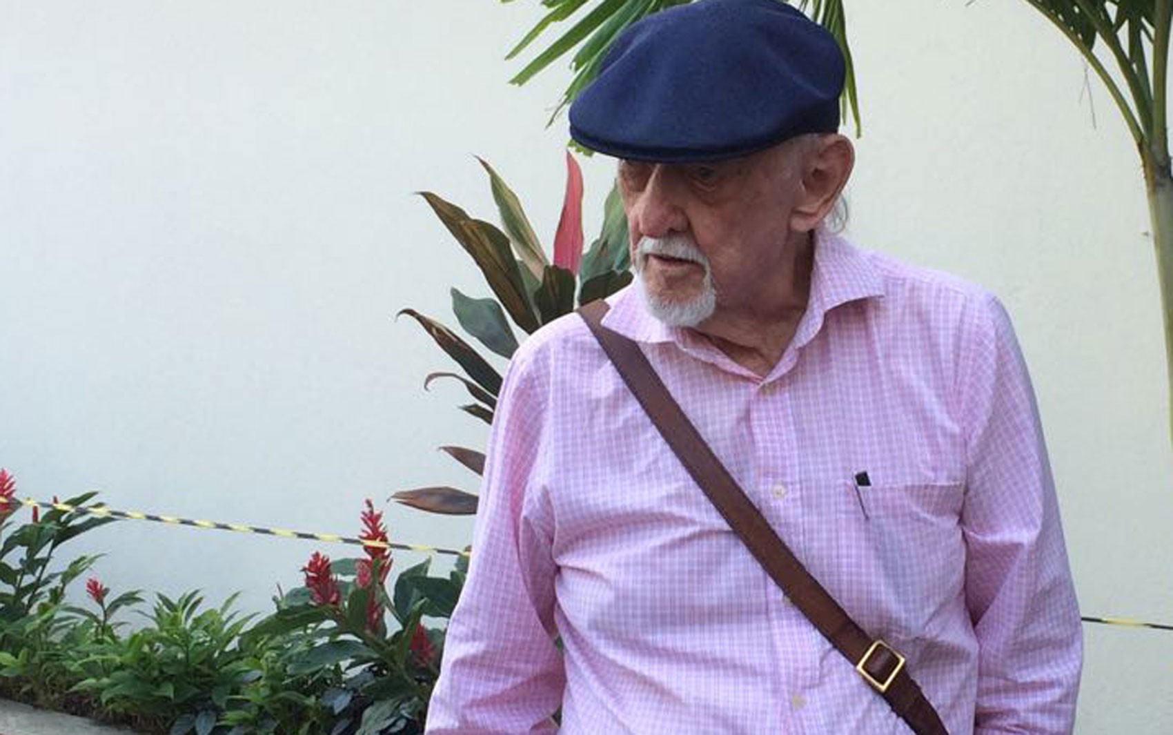 Cartunistas e fãs lamentam a morte de Jaguar, fundador do Pasquim