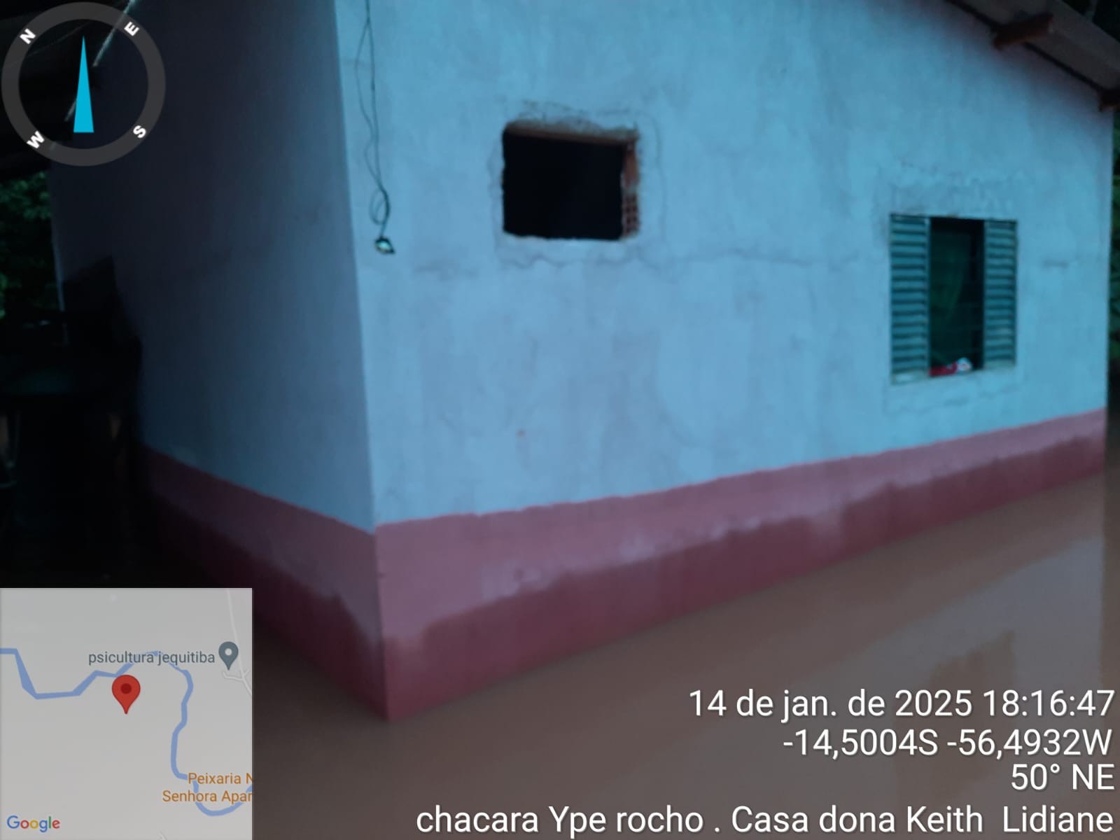Casa atingida pela enchente em Alto Paraguai (MT).