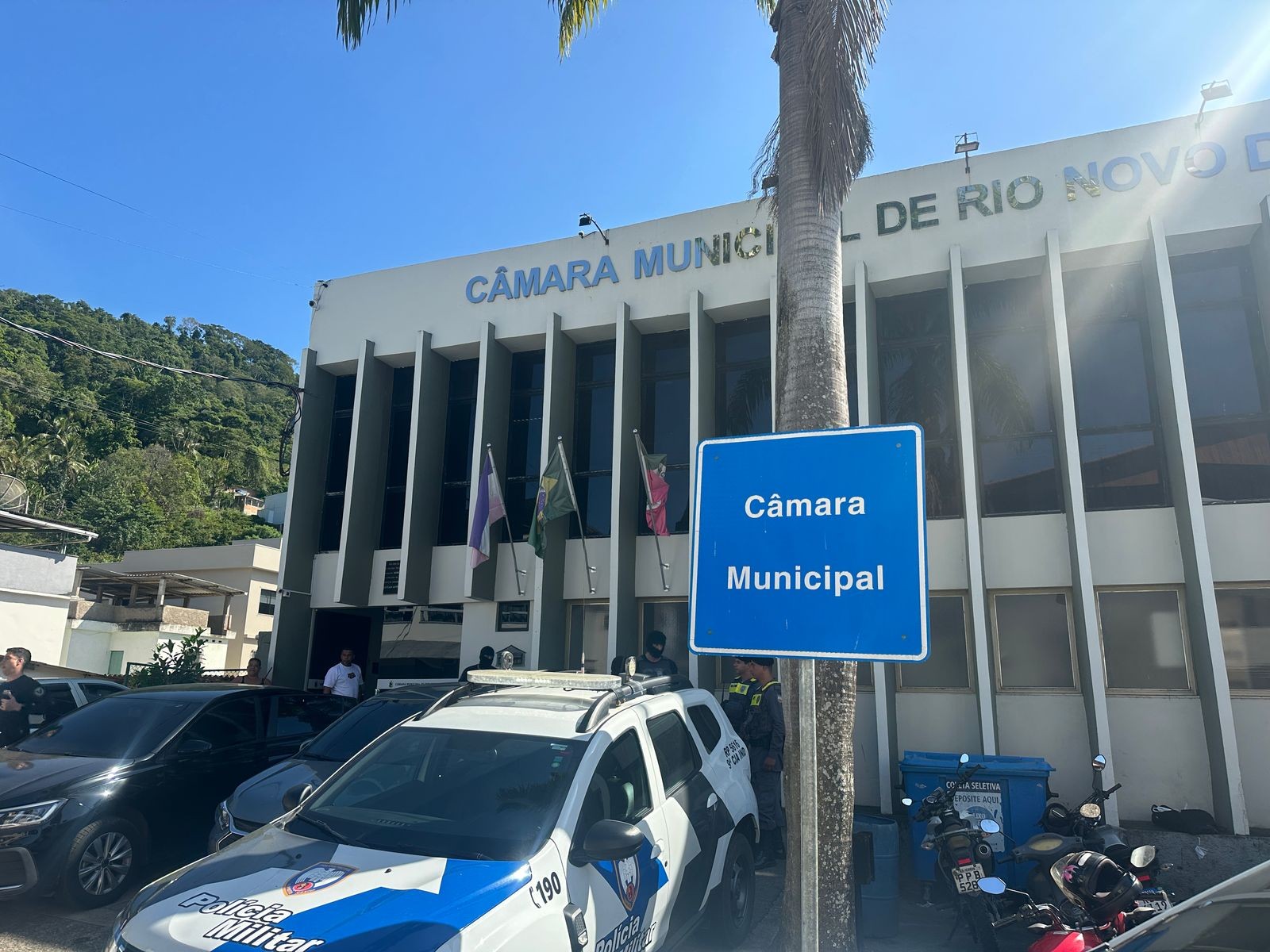 Vereador e servidores são denunciados por desvio de R$ 545 mil de Câmara Municipal no ES