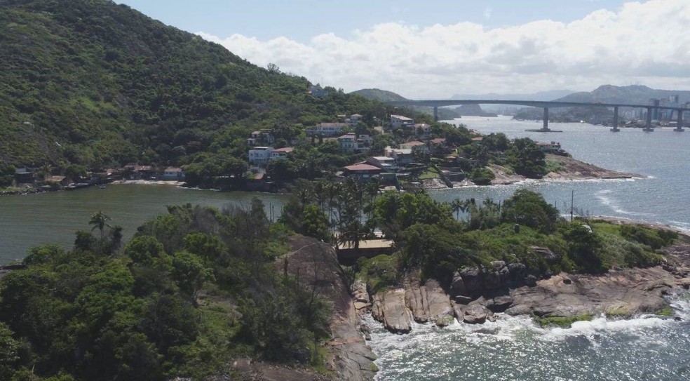 Ilha da 'Xuxa", no litoral do Espírito Santo — Foto: Luxury Properties