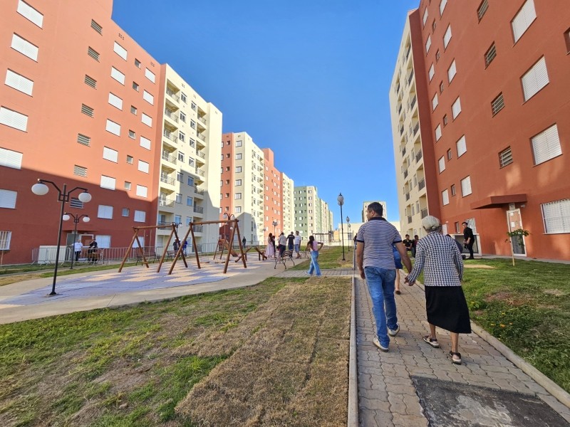 Governador entrega 186 moradias pelo programa Casa Paulista em Santa Bárbara d'Oeste