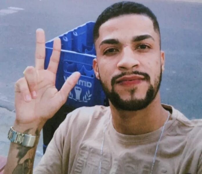 Jovem de 26 anos é morto a tiros na orla de Santa Maria da Boa Vista