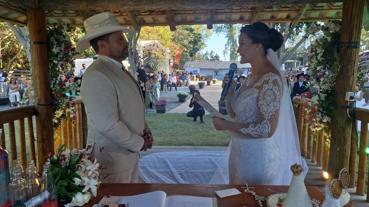 Casamento de Magali e Edgar em Formiga