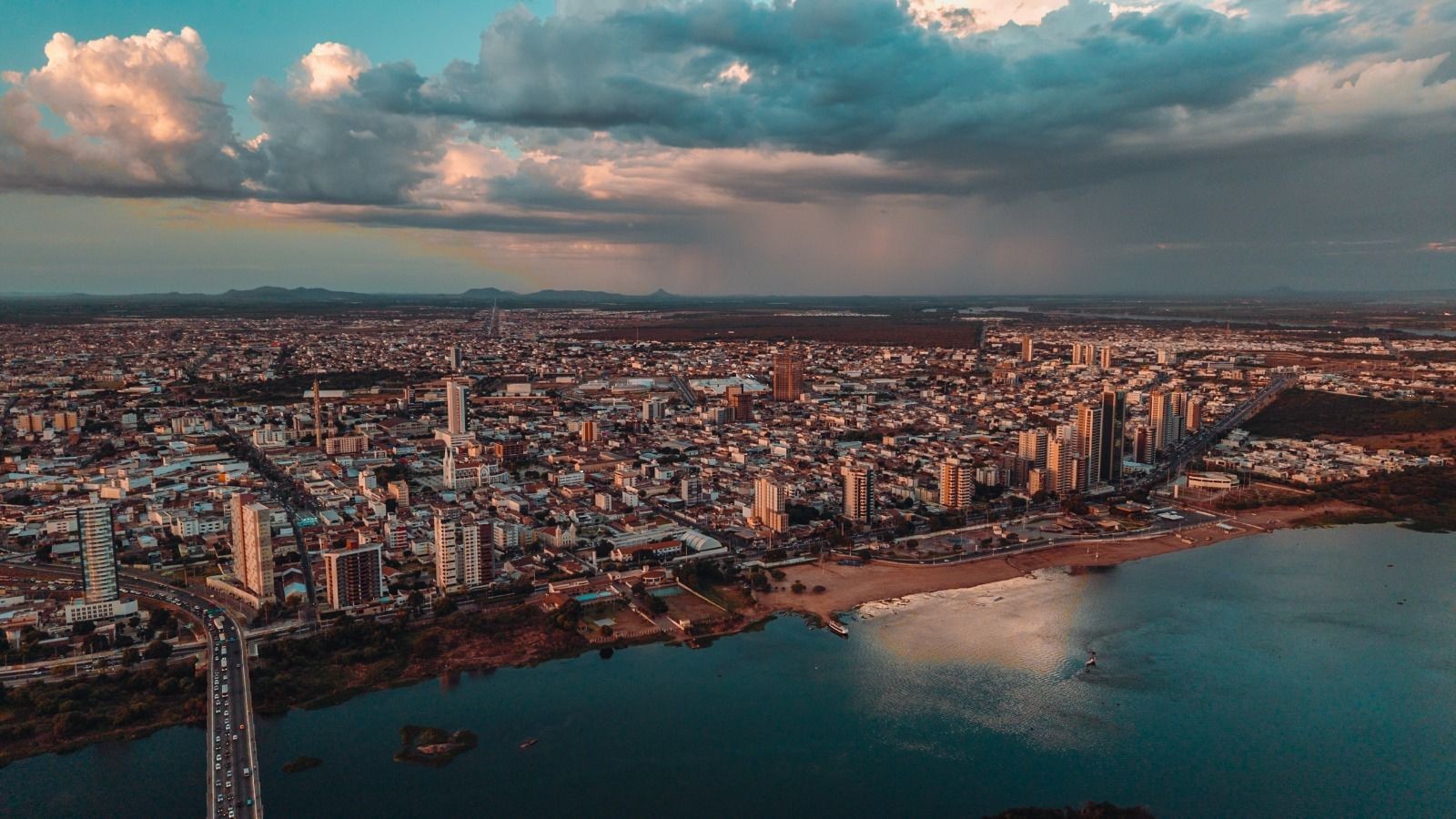 Defesa Civil de Petrolina emite alerta para baixa umidade e ventos fortes neste início de setembro