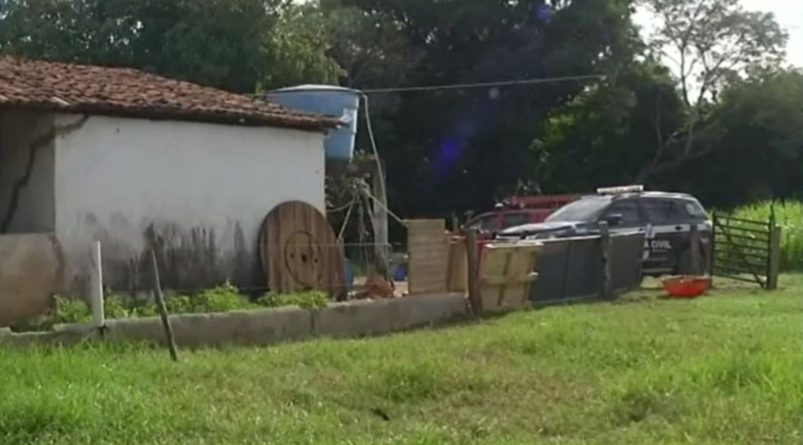 Corpo de jovem é encontrado dentro de cacimba; dois homens são presos por ocultação de cadáver