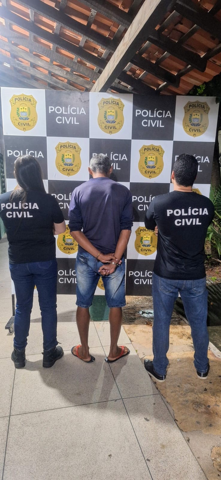 Suspeito de tentar invadir casa e se masturbar diante de mãe e filha é preso no Norte do Piauí