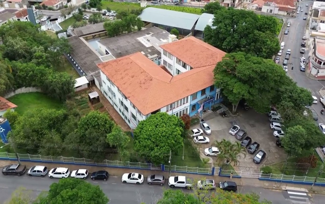 Veja quais escolas no interior de SP iniciam ano letivo com presença flexível na modalidade EJA