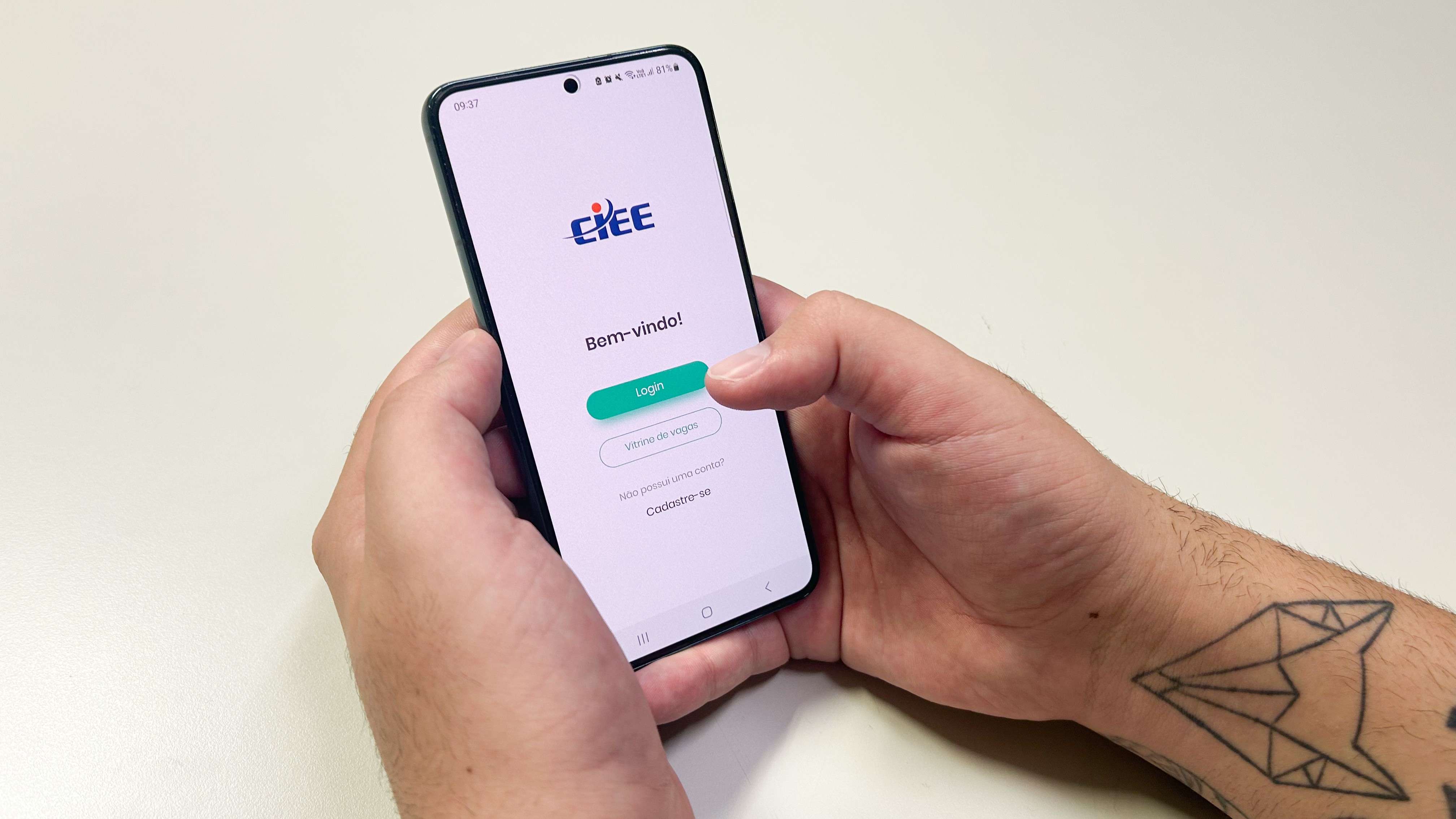 Ciee tem 260 vagas abertas para estágio no Vale e região; saiba como se inscrever