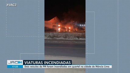 Dois veículos da PM foram incendiados em quartel na cidade de Mâncio Lima
