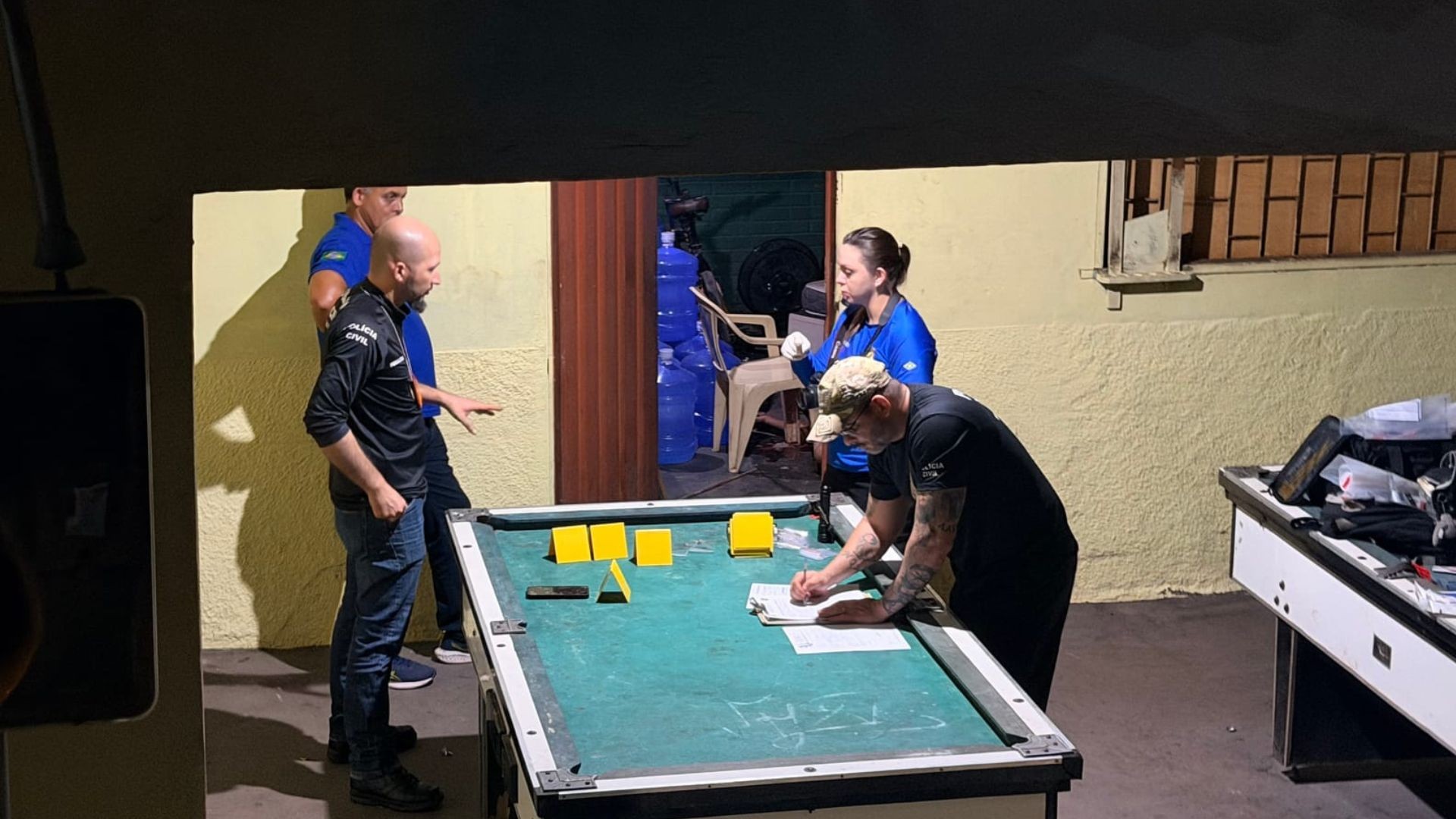 Idoso é executado a tiros dentro de bar em Cuiabá