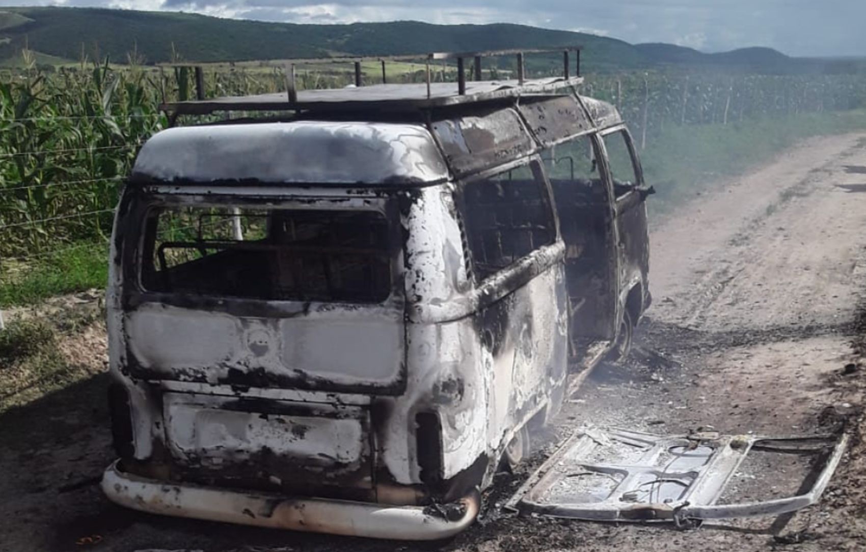 Incêndio em transporte escolar em Poço Verde