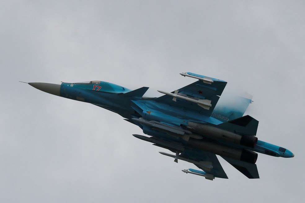 Ucrânia afirma ter abatido três caças-bombardeiros russos num só dia