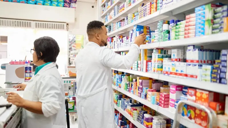 Fim da escala 6x1? Comissão do Senado aprova proposta que reduz jornada; o que acontece agora