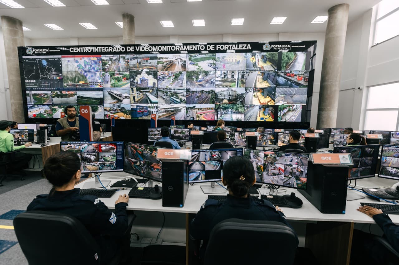 Central de videomonitoramento de Fortaleza é inaugurado com mais de 7 mil câmeras