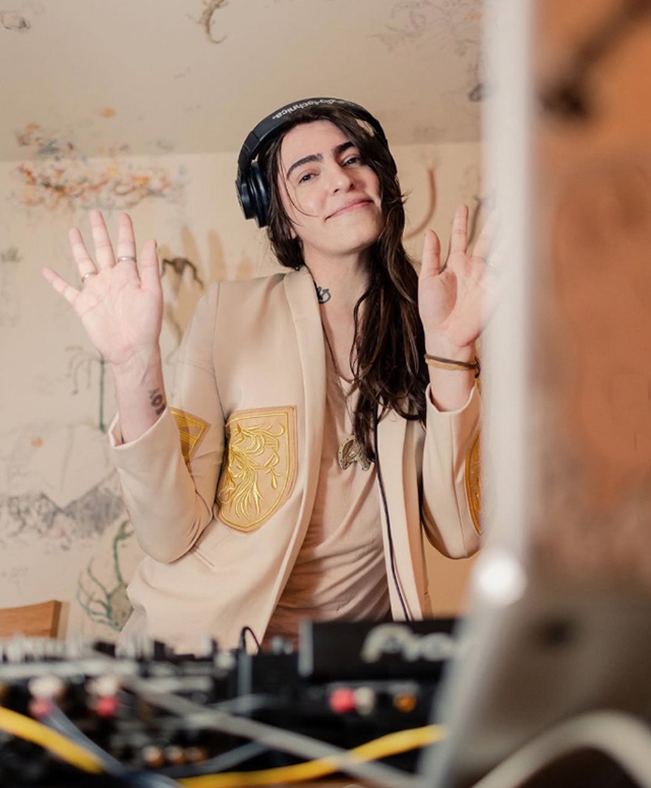 DJ e produtora musical Peppa Oliveira, conhecida como Boss in Drama, morre em São Paulo aos 37 anos