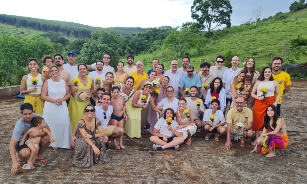 Cantora lança 1º disco musical aos 91 anos, com apoio da família — Foto: Família Novaes/Arquivo pessoal