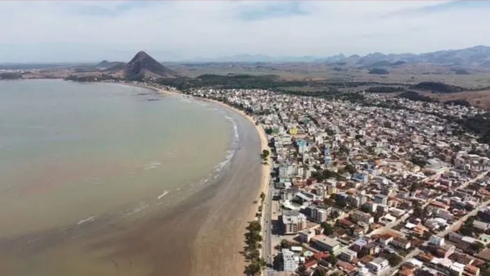 Vista aérea de Piúma, no litoral Sul do Espírito — Foto: Reprodução/Prefeitura de Piúma