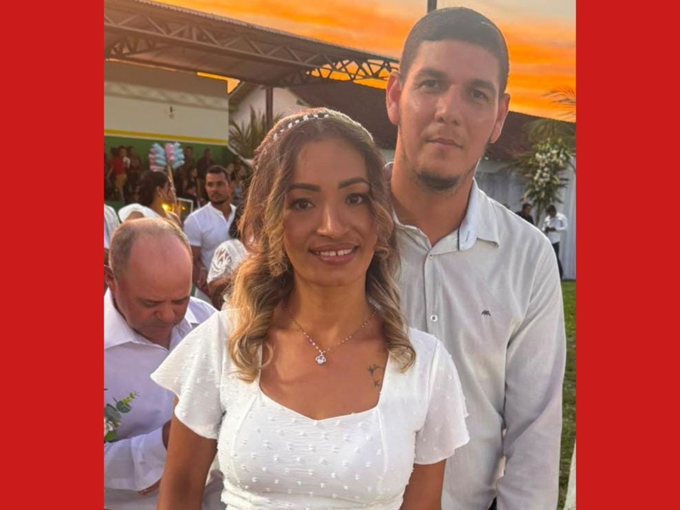 Manicure Francisca Mesquita passou mal durante o casamento e a troca de alianças ocorreu no hospital em Rodrigues Alves — Foto: Arquivo pessoal