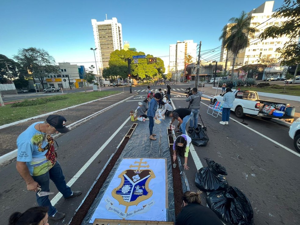 Tapete de Corpus Christi em Campo Grande  — Foto: Ana Lívia Tavares