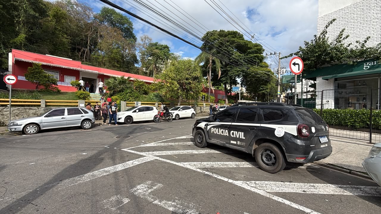 Mesário é detido por suspeita de agredir ex em seção de Juiz de Fora
