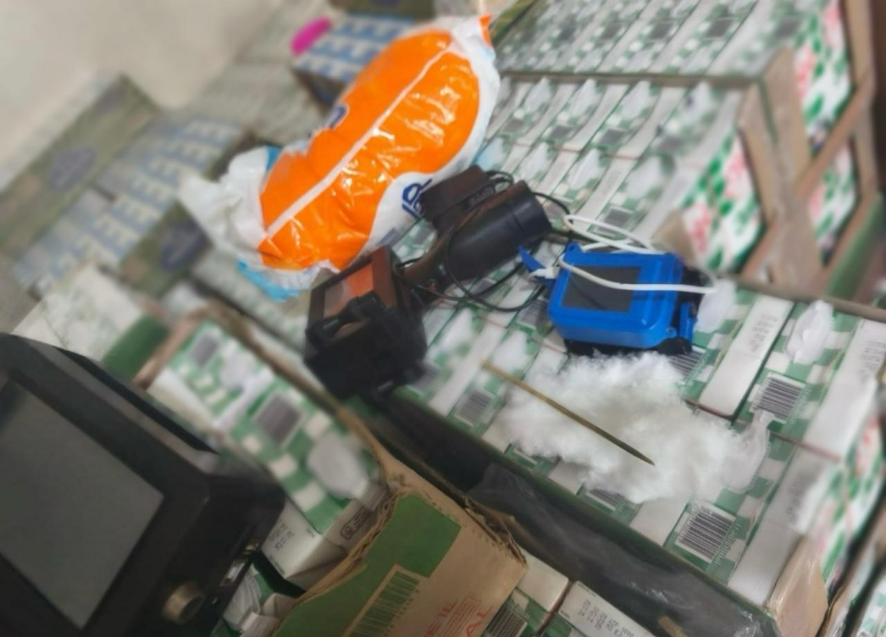 Quadrilha é presa por adulterar validade de alimentos vencidos em Manaus e revender para o interior do AM