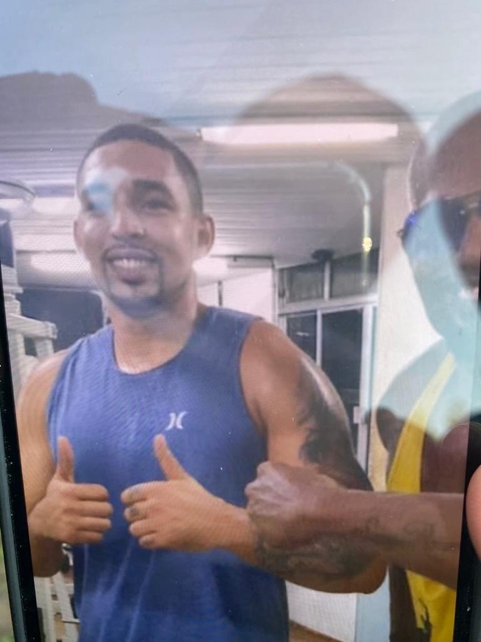 O traficante Joab, procurado pela polícia, suspeito de chefiar o ataque à delegacia no Rio — Foto: Reprodução